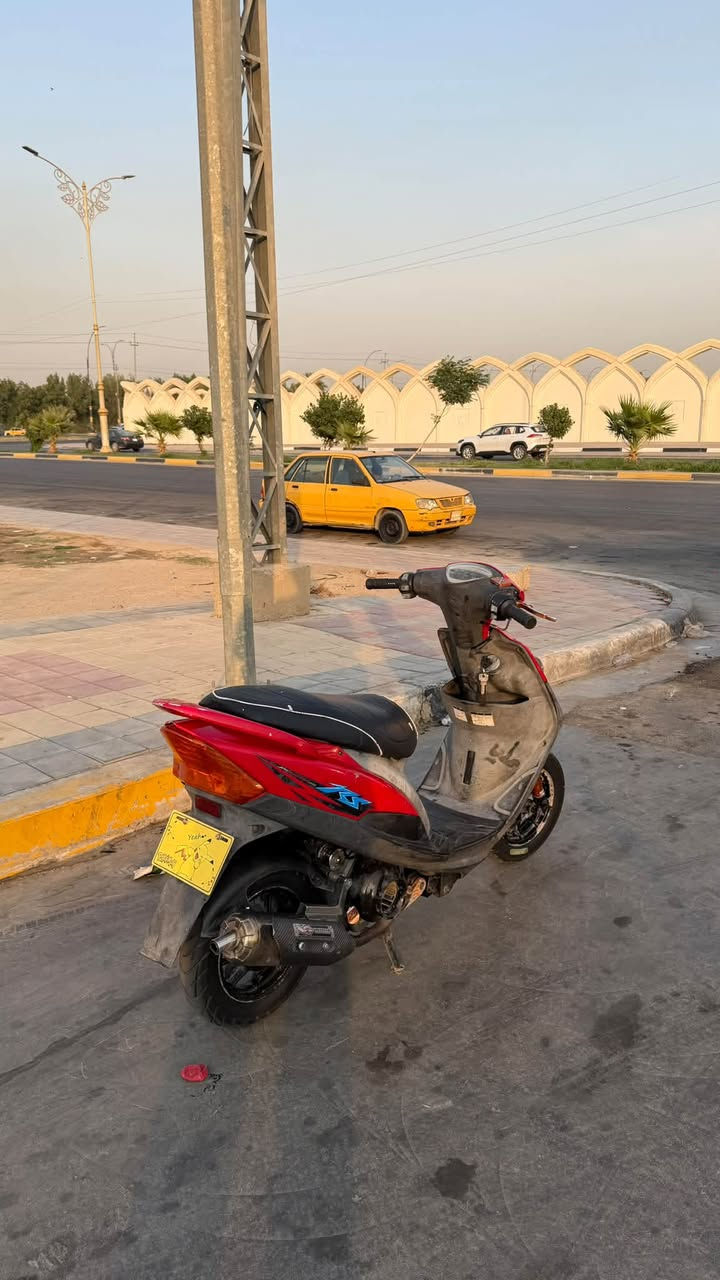 سلام عليكم
ماكس عدله مزروعه تزويد 
الغراض الي عليها 
شيال 
ستان 
قطره دهن 
يدات بريك 
دبلات امامي 
دبل خلفي 
كلجات 
وياله 
صالنصه صجميه اصليه 
مبخره مكينه
قبق عنبار 
فج وتطواله وصينيه بس بعدني ماشداهن 
قطره اكسل برغي نقص مابيها ربع ماذب عليها
مكينه ٥٥ هاون مكاني كربلاء *********** سعر خاص
