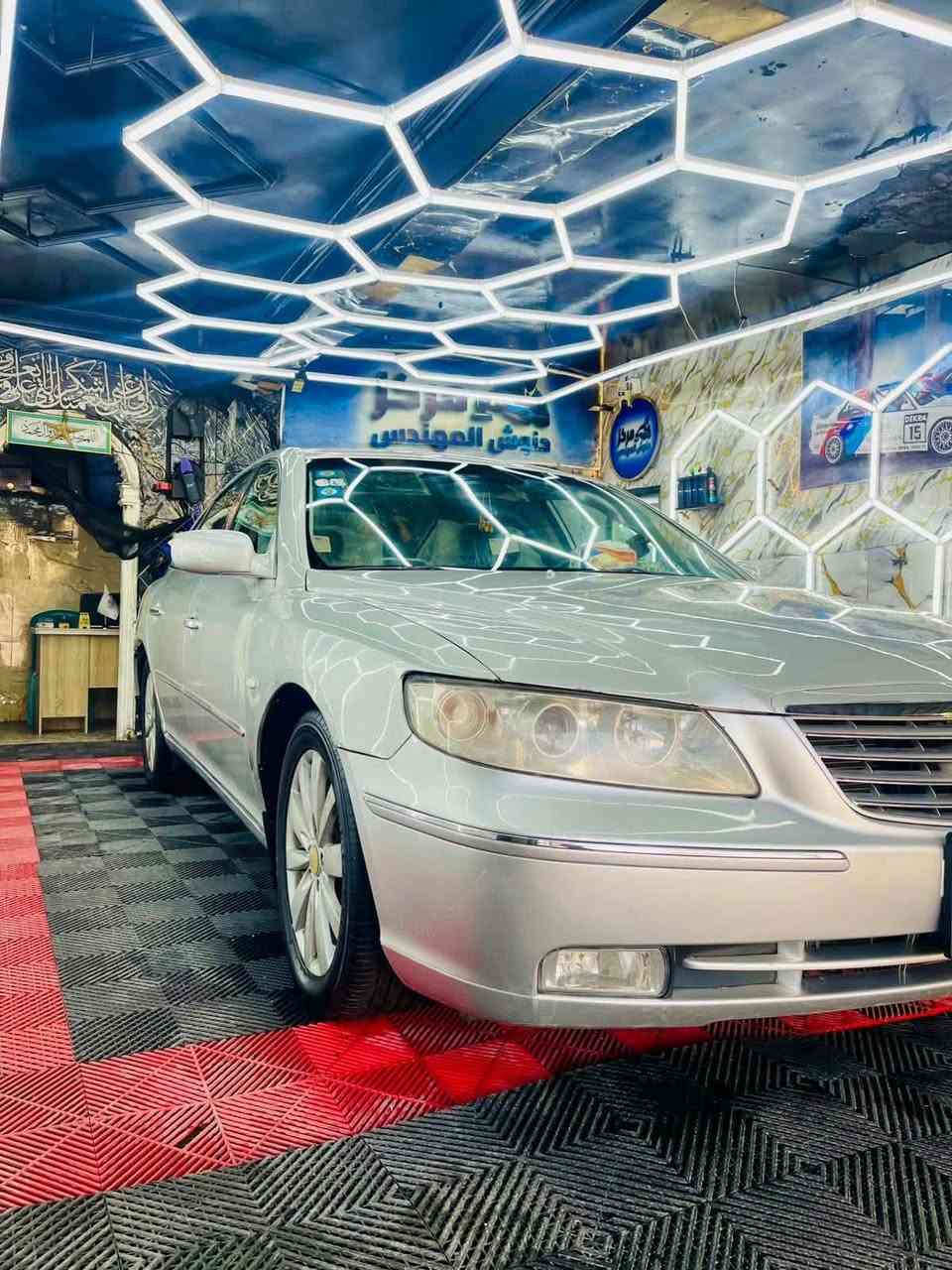 سلام عليكم ازيره موديل 2008محركه سته سلندر 2700رقمه انبار انكليزي  مصبوغه عام عارضه 85 وبيه مجال سياره متعوب عليه  مكاني بغداد سبع قصور شارع ابو علي شراي هذا رقمي *********** ترهم بيع او مراوس
