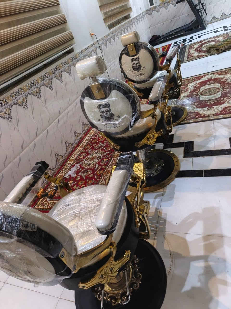 كراسي مستخدم 3 للبيع مكان ذي قار قضاء الرفاعي وكو توصيل ***********
