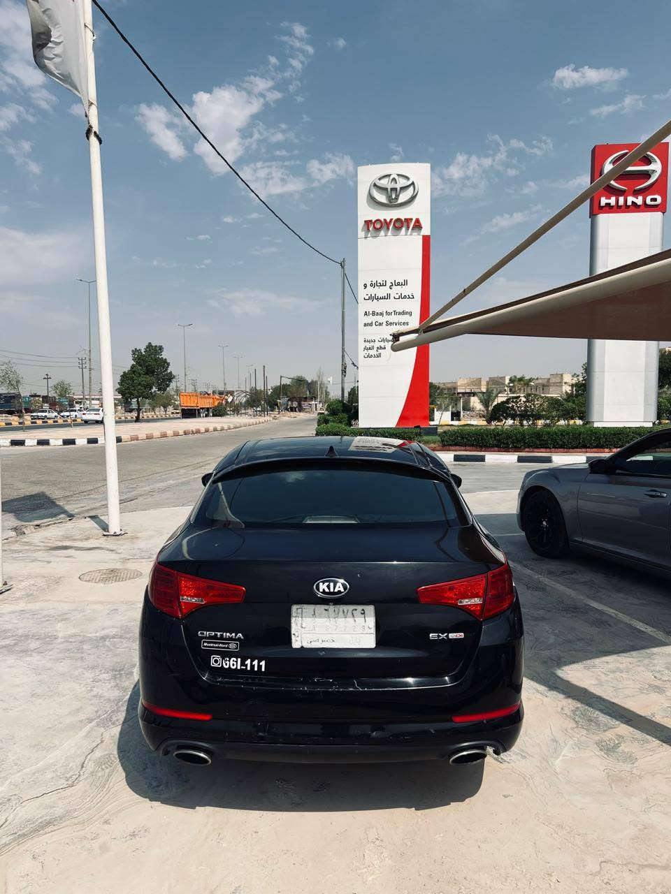 يبيع سريع مستعجل   السعر 89 وبيه مجال للطيبين اوبتما 2013 امريكي بيه قطعتين صبغ سونار به موجود السياره اعلا فئه فول الفول مكينه وكير وحداديه وتخم تاير خير من الله تبريد ثلج رقم بابل شرط التحويل مكينه 2400 جي داي 
بصمه تشغيل بصمه ابواب تبريد خلفي كشنات تتفئه تبريد كشن كهربائي ذاكره خزن بني رامه قطعتين وبعد مواصفات بيه يعني فول السياره 
***********
***********
العنوان الديوانيه
