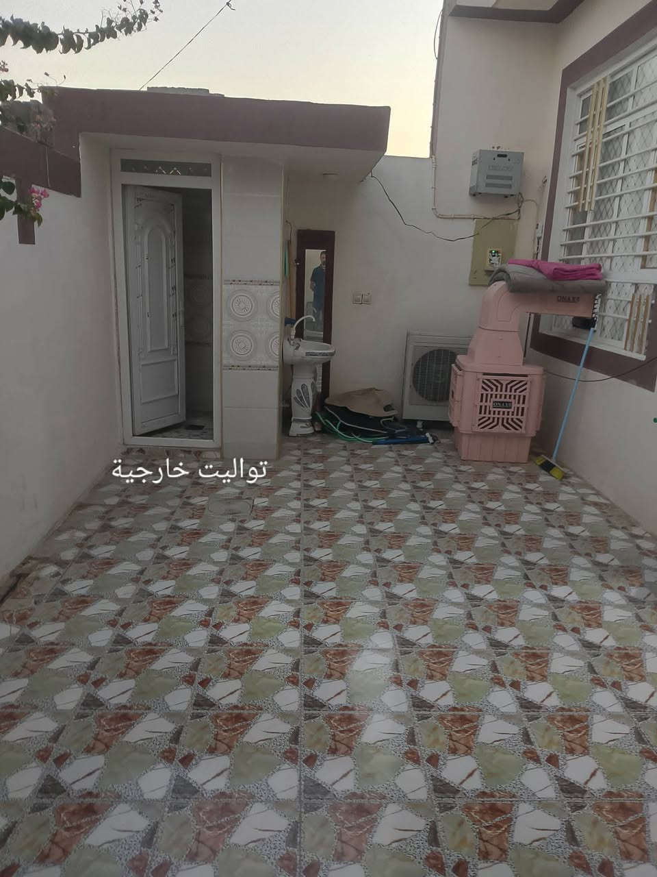 علان 
*للبيع بيت *

*التفاصيل:*
- *المساحة*: 200 متر
- *نوع السند*: طابو زراعي سند 25
- *الموقع*: منطقة ام العظام -. يبعد 5 دقائق عن مركز بعقوبة
- *الحالة*: بناء حديث وجاهز للسكن

*للاستفسار والمعاينة:*
مراسلة الصفحة 📩  
او الاتصال: *************
