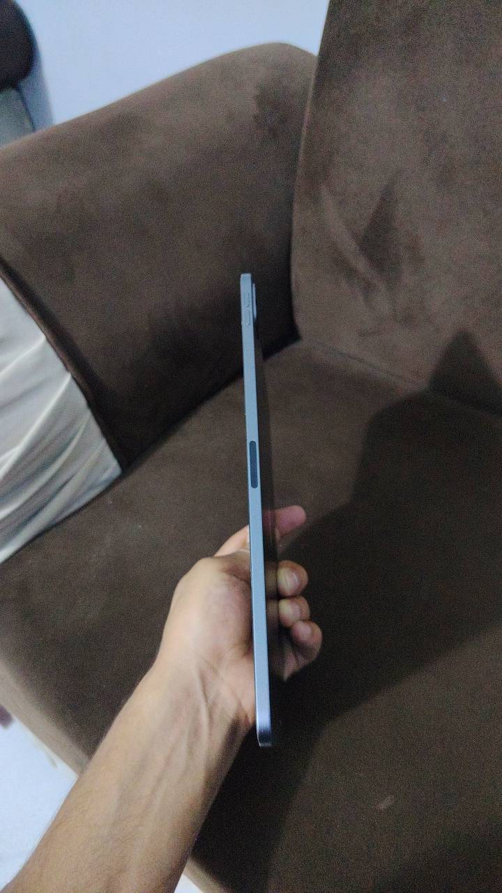 ايباد ١١ برو • M2 • بطارية ٩٢٪