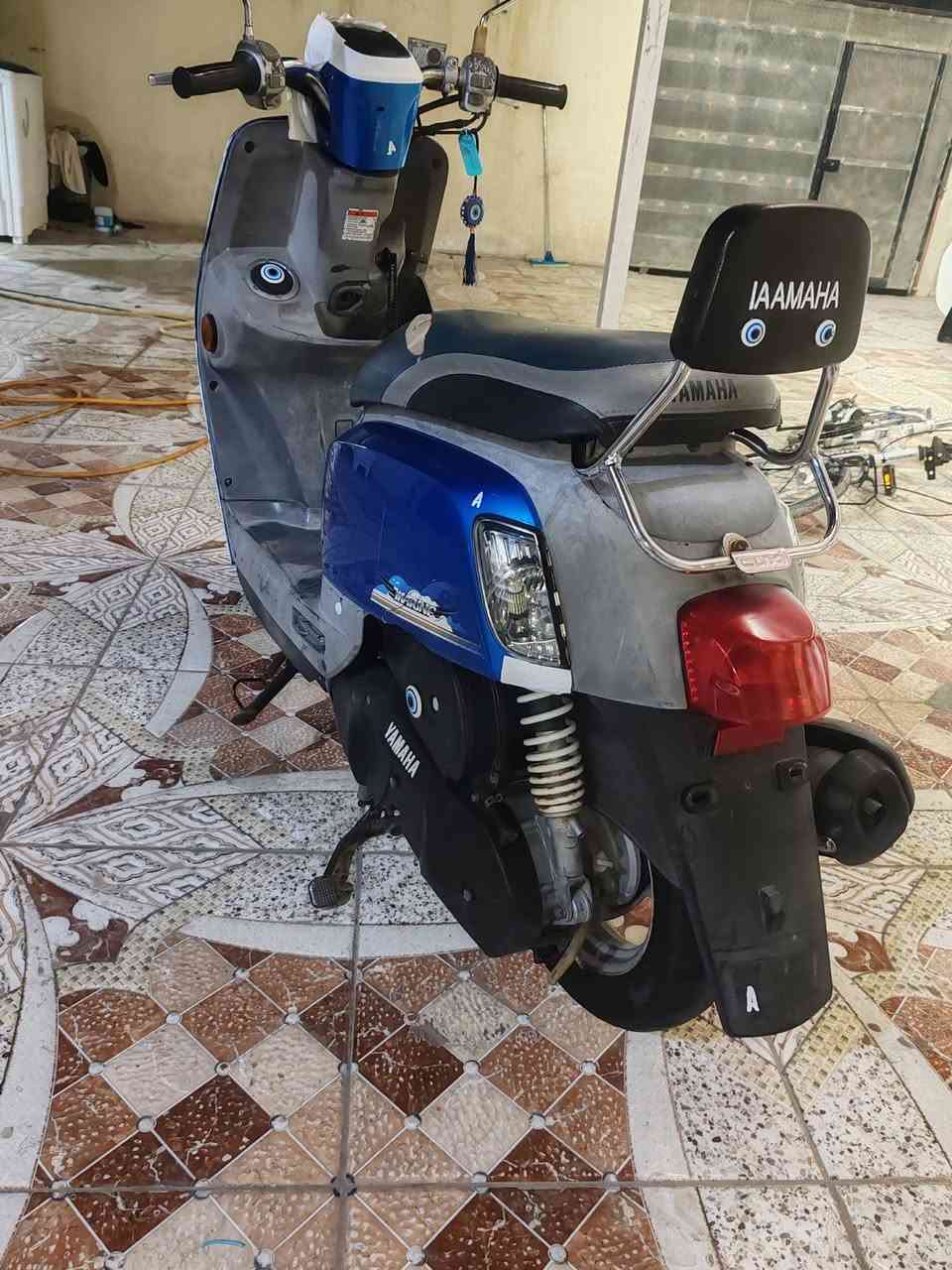 بوليسي • كفاله • زنون