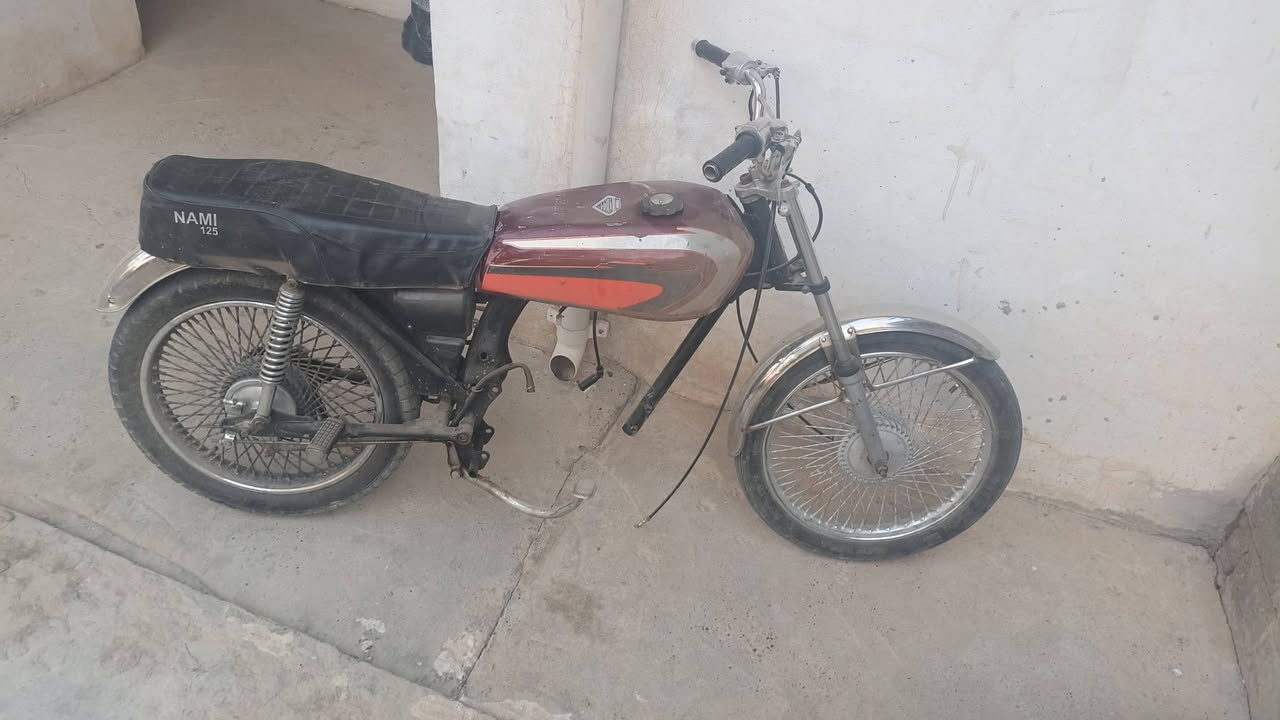 شاصي كامل يرادلة بس مكينة ب 130 وبي مجال حك جيةة تواصل ***********
