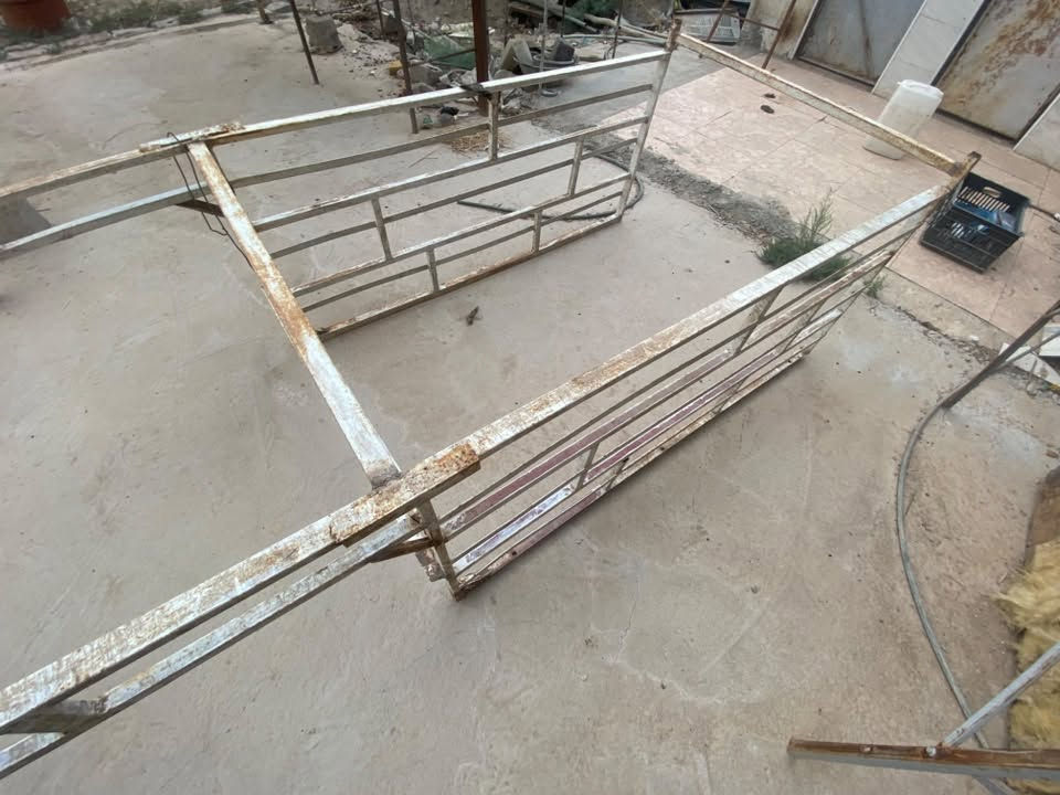 محجر • ستوته • للبيع