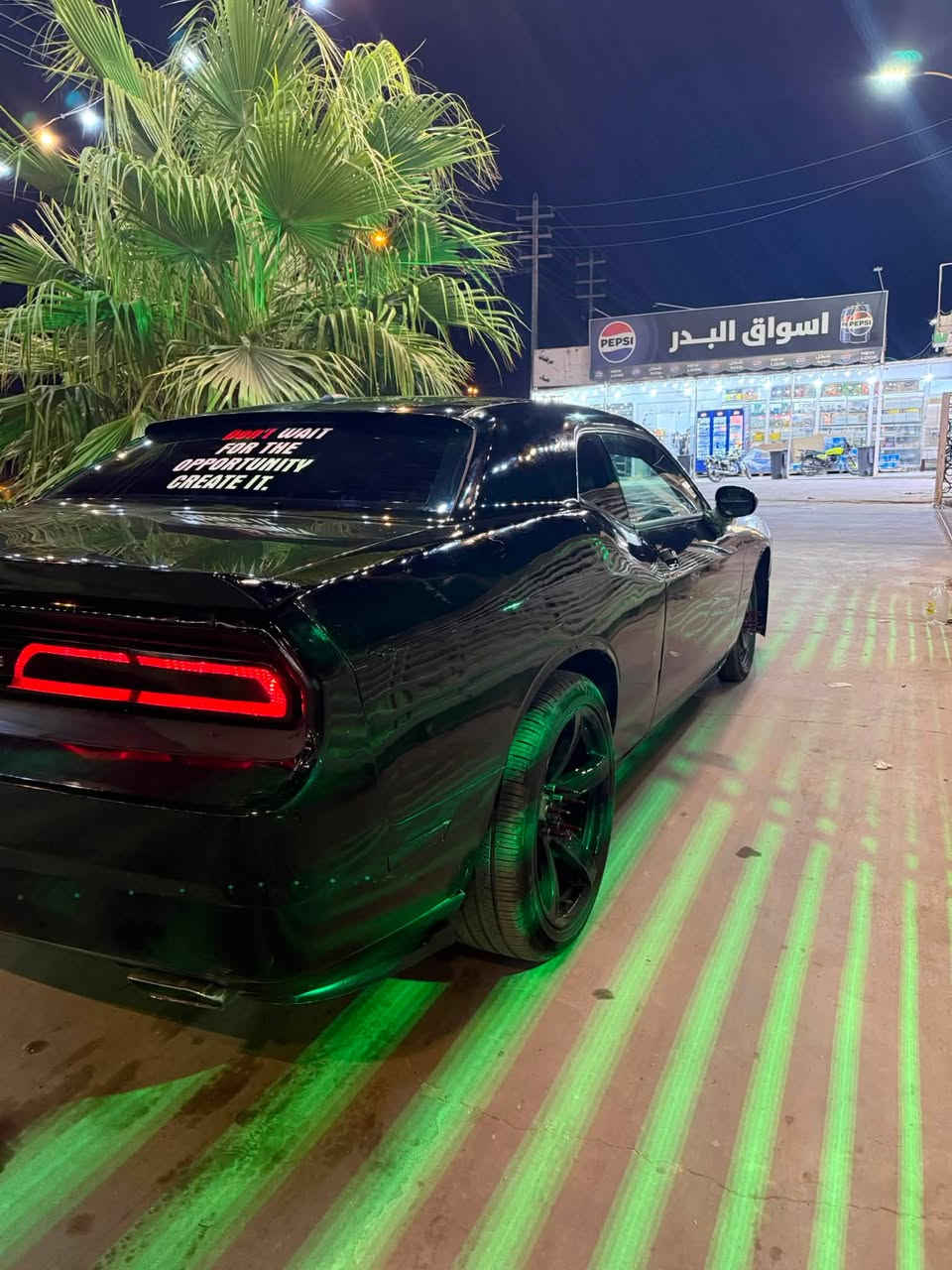 جالنجر 13ب 88
السياره بيهه قطعتين جاملغ امامي وخلفي بدون دواخل بسمي تحويل ثاني يوم كير ومكينه كفاله عليهه منضومه زنون و منضومه صوت مكانهه حله ***********
