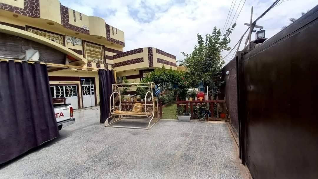 السلام عليكم بيت زراعي سند 25 للبيع او مرواس،في التاجي 24 ابو عظام مقابيل أسواق بركات سبع الدجيل داخل الفرع 
-المساحة 400 متر
-الغرف(6).  2 نظام سويت
-استقبال 10بـ4
-2 صالة
-مطبخ 5بـ4
-حمام عدد 4
 - البيت جاهز ونظيف
-السعر (140) وبي مجال

هاتف :***********
