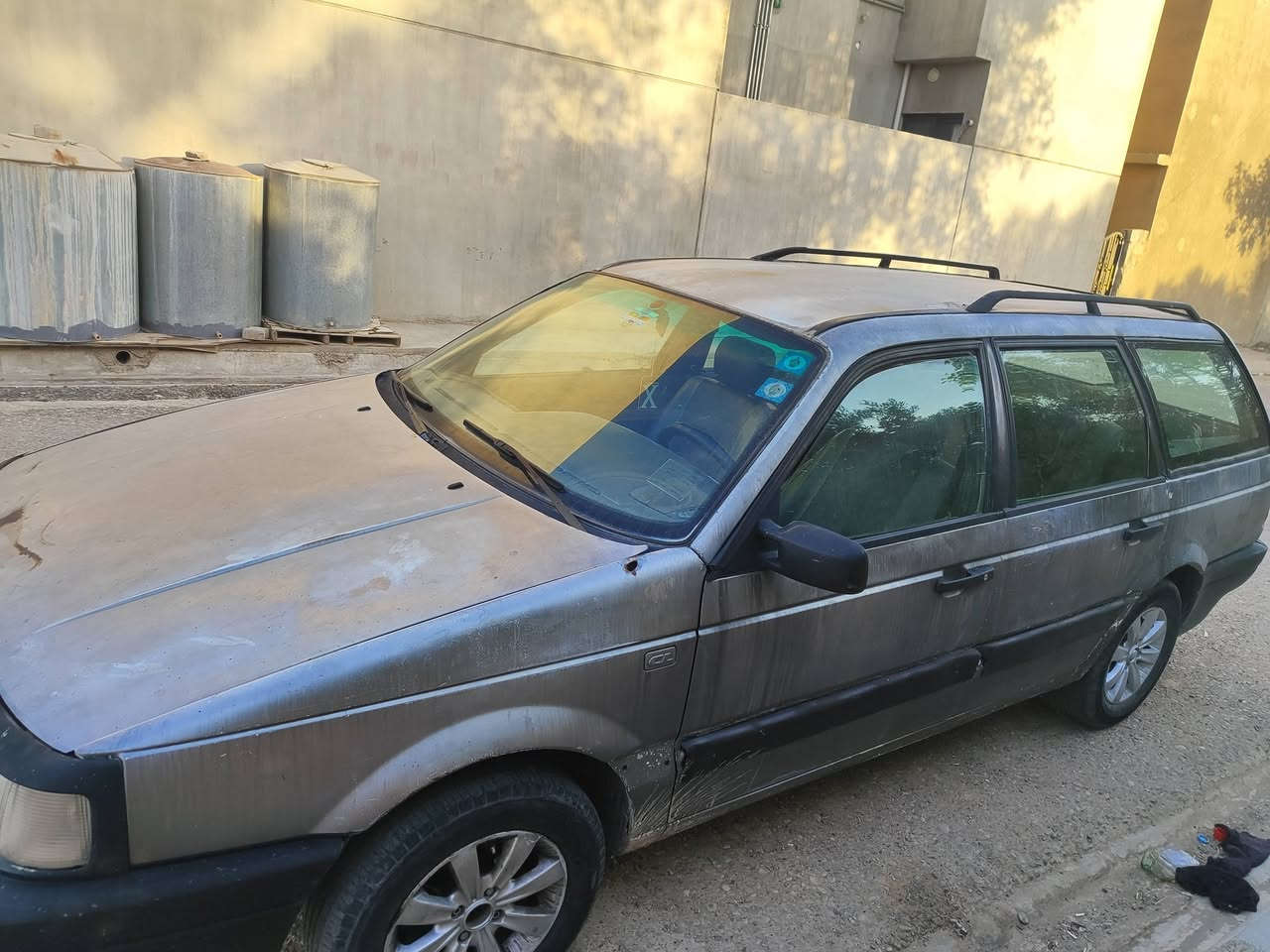 للبيع باصات موديل ٩٠ مشروع وطني بطاقه بانزين سياره بدون عيب مال شغل سعر 20 بيها مجال بسيط شراي يخابر عل رقم ***********
