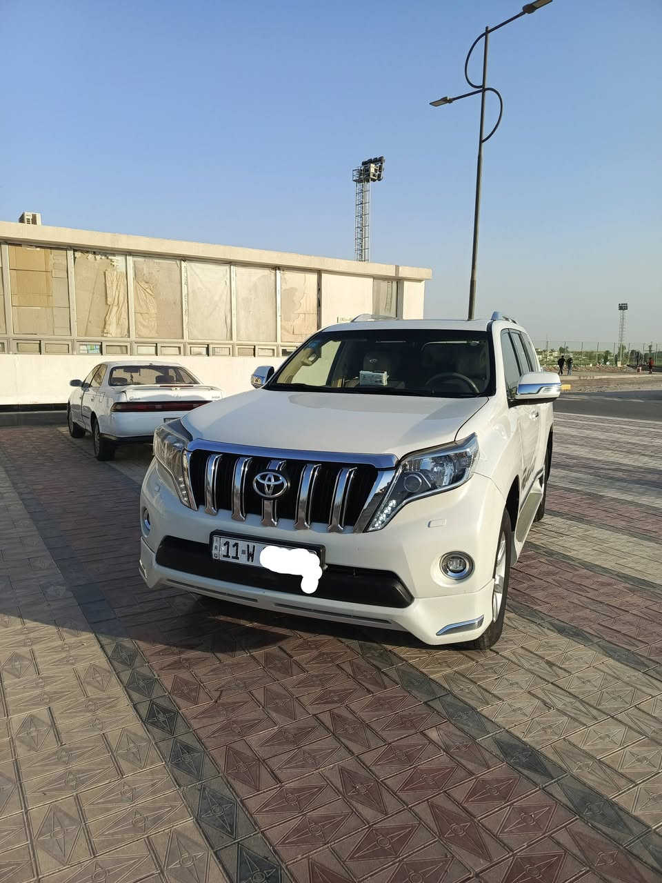 سلام عليكم برادو للبيع كفاله فقط دعاميه امامي بدله سعر 275./ ***********
مكانه ذيقار مركز
