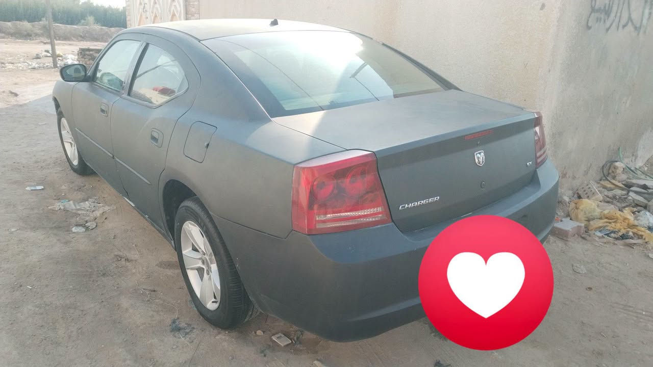 للبيع ٢٠١٠ كصه وحده بيه مشكله بل كير شغاله وتمشي مابيه اي شكال ٢٧ وبيه مجال
مكانه واسط ***********
