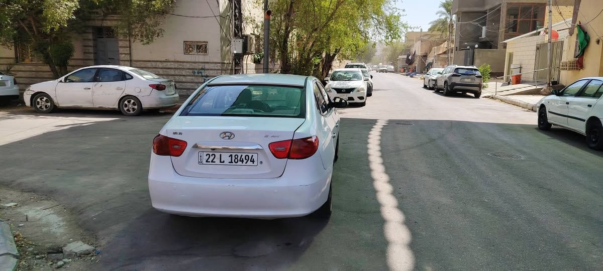 11 تريد مداور تريد وكاله  صبغ قطعتين ابيع حزام تبريد شغال حداديه جديده مكان السيارة ديوانية غماس
***********
سعر ٨٨
