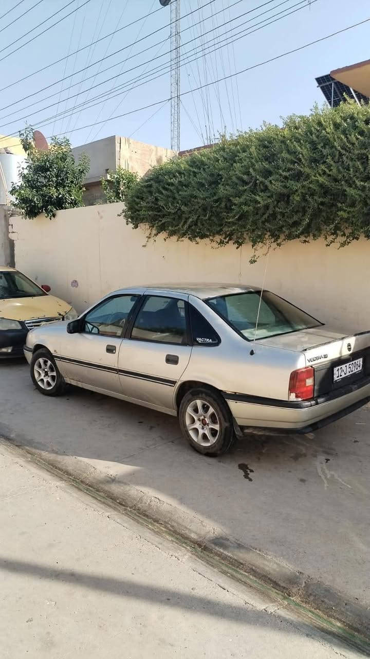 فكترا • ١٩٨٩ • ناحية زمار