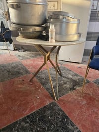 ميز طعام • ٦ كراسي