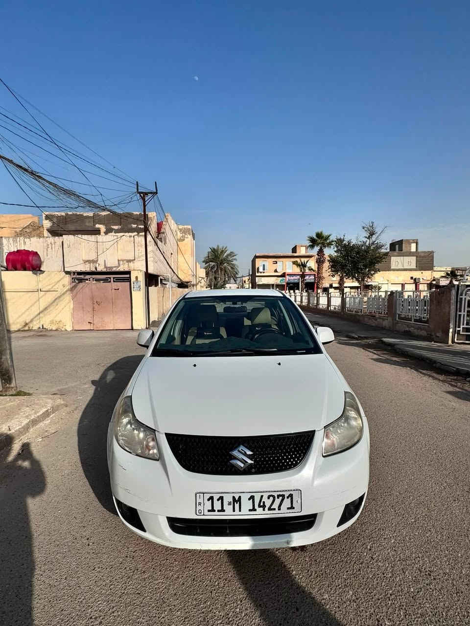 السلام عليكم للبيع
سوزوكي sx4 
مكفولة كفالة عامة من الصبغ والضربة والتبديل والبارد 
فقط بيها مكانين طخات عايفهن بدون تصليح
السيارة جديدة موديل 2014
ماشية 96
جاهزة من كلشي كير مكينة تبريد حدادية
مكانها بابل المحاويل 

‭***********‬
