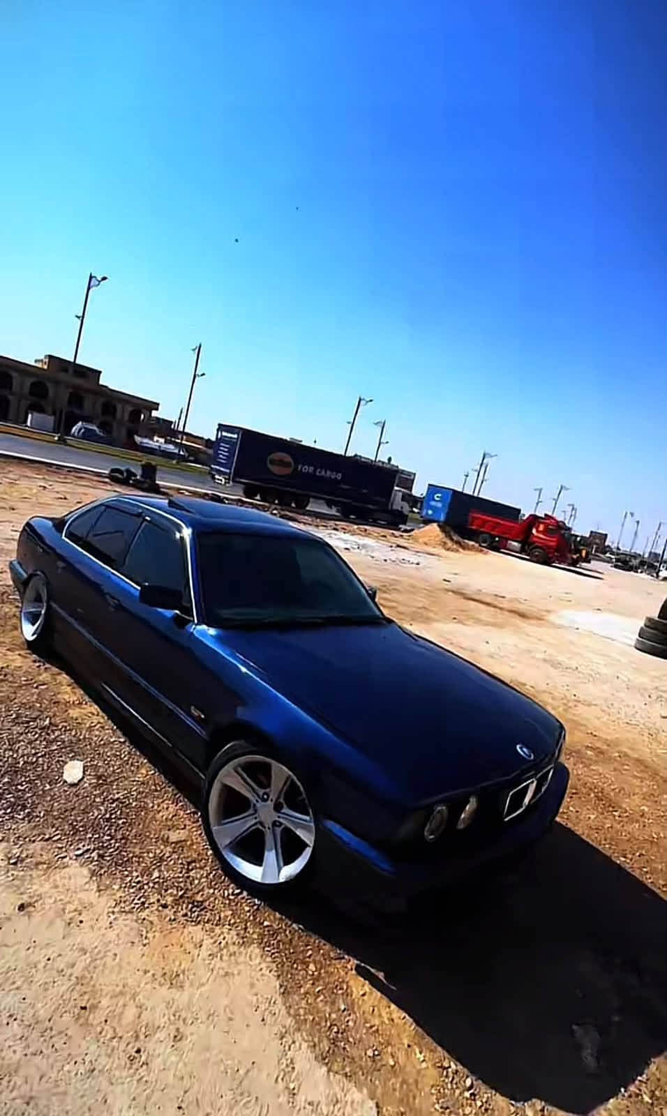 BMW525
موديل 1991
رقم اربيل 
مكينه وكير مكفولات 
كير عادي
تبريد شغال
كت كامل M
صدر امامي خلفي جديد
تخم تاير جديد
صبغ عام جماليه
السعر 55وبيها مجال
العنوان واسط الصويره
الاستفسار ***********

نص مكتوب في الصور:
- Meta AI