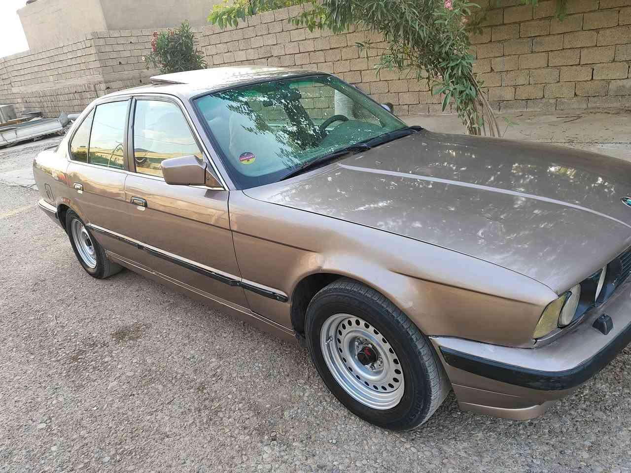 520گێڕعادی سلایت ناوزەرد هیچی پێوەنیە لێدراوی نیە تابڵێی بۆیاخی جوانە واجیهەو پاکانەو وەکالەتی لەگەڵە هەموگیانی لەسەر بیلادە سعری 20گڵا لەتەکیە دانیشم ***********
***********
