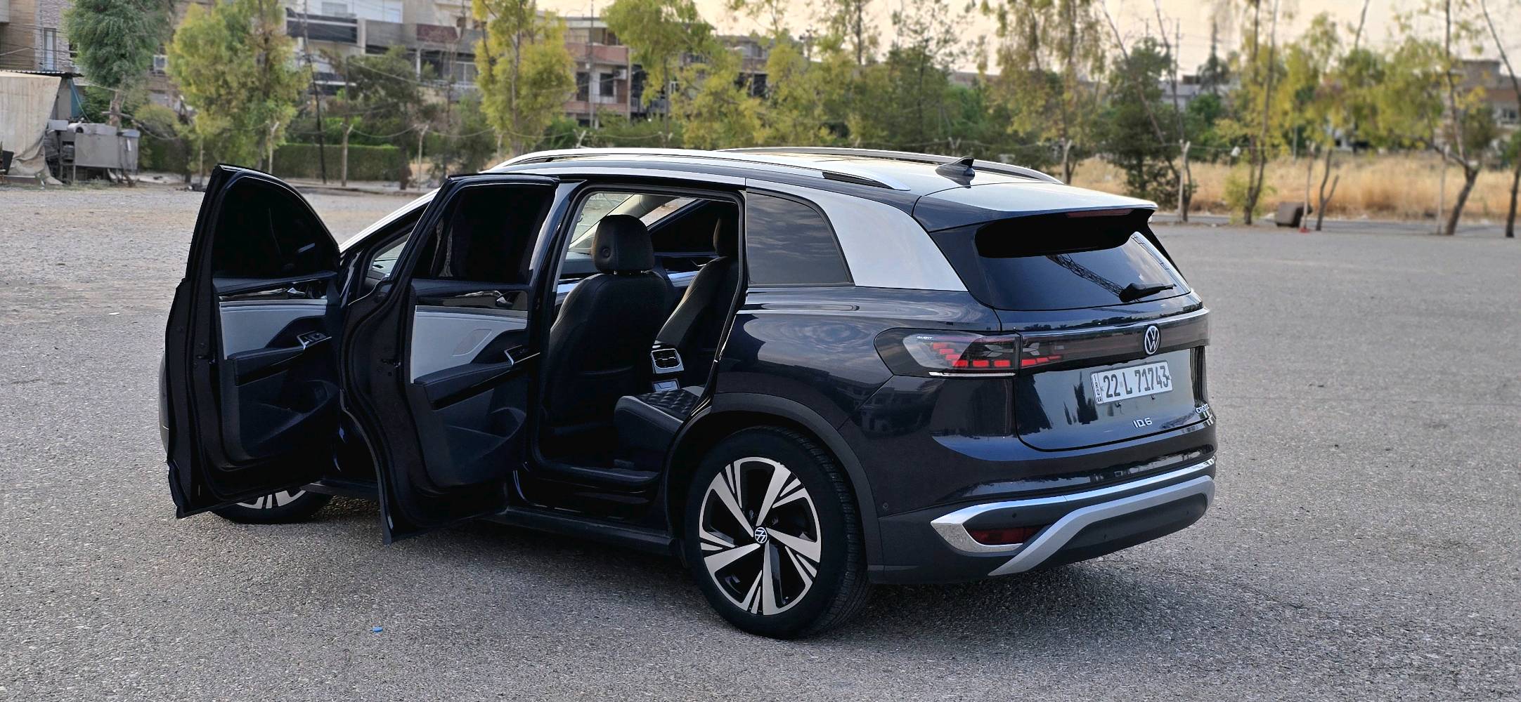 فولكس فاكن Volkswagen ID.6 Crozz Pro موديل 2022
محرك كهربائي بالكامل
العزم 310 نيوتن متر
دفع خلفي RWD
بطارية 84.8 kWh
مدى قيادة يصل إلى 600 كم
💎ــسعر✅:: الــرد تلقائــي📮
شاشة حديثة ونظام تقني متطور
سقف بانورامي
كامرة 360 درجة
بصمة وتشغيل Push Start
مصابيح LED
حساسات ركن
شحن سريع
سيارة عائلية مريحة ومناسبة 
للاستخدام اليومي والسفر
ارقام التواصل::   ***********
#Volkswagen
#فولكسواكن
#فولكسواجن
#id6
#معارض_اربيل
#معارض _العراق
#اربيل
#العراق
#معرض
#سيارات_كهربائية