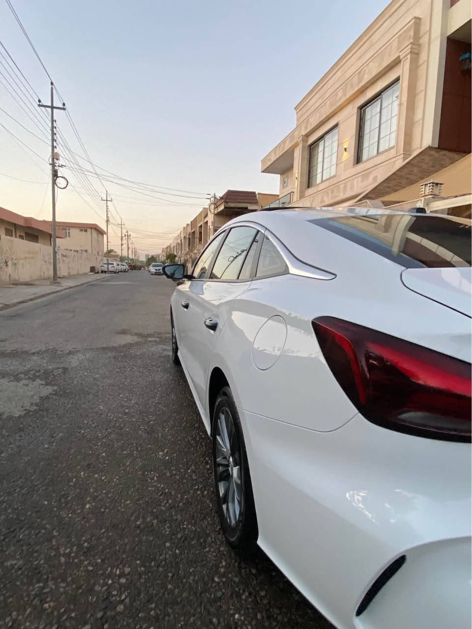 ده حامى بؤ ده حامى به شه رت ١٨ هه زار رؤييه ته نها يه ك قنجى زؤر بجوكى هه يه بئ ته حديل و بئ پيدى ئاره
سحرى ١٢٢ 
ره قه م *********** أربيل, العراق
