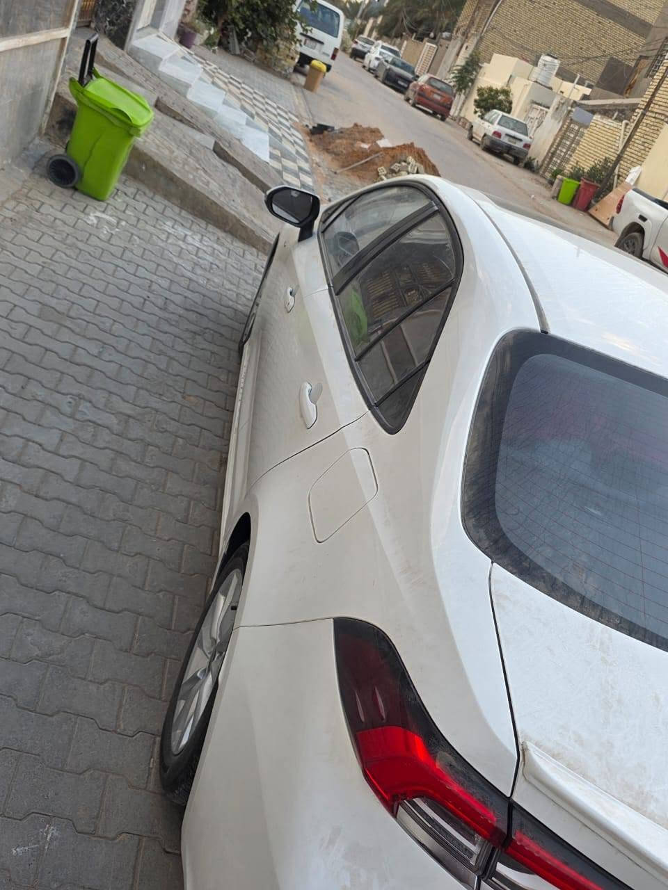السلام عليكم
كورلا 2024 مكفوله كفاله عامه رقم بغداد معروفه مواصفات ال كورلا غير متواجد على فيس
السعر 152 وبيه مجال
الاستفسار اتصاله عل رقم ***********
