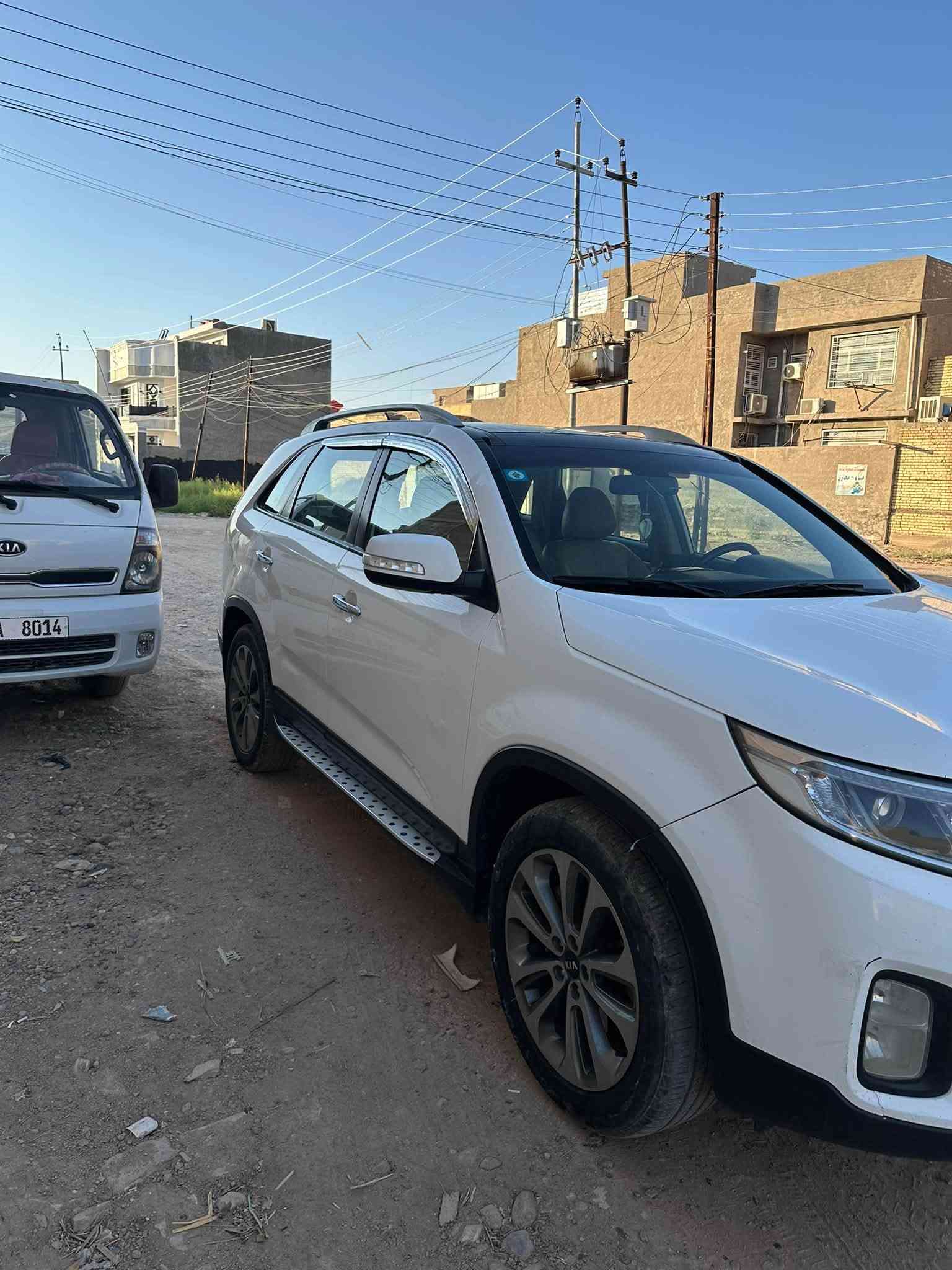 السلام عليكم
سورنتو مديل15 رقم بغداد  مكفول من الصبغ والتبديل

 سياره مال بيت استخدام شخصي ماشيه 149 الف حقيقي 

مواصفات 

بصمه تشغيل 

فتحة بانوراما

بصمه ابواب  

6سلندر 

7 راكب  

كشنات جلد 

3 قطع تبريد

اناره داخليه 

اناره ترحيب 

مري شفط

حساس خلفي 

كشاف ضباب خلفي 

كامره خلفي 

تحكم جهتين 

مانع انزلاق

تحكم لايت 

 ويل كب 5

السياره جديد مكفوله عدا البارد 

مكاني بغداد 

السعر 173

‭***********‬
