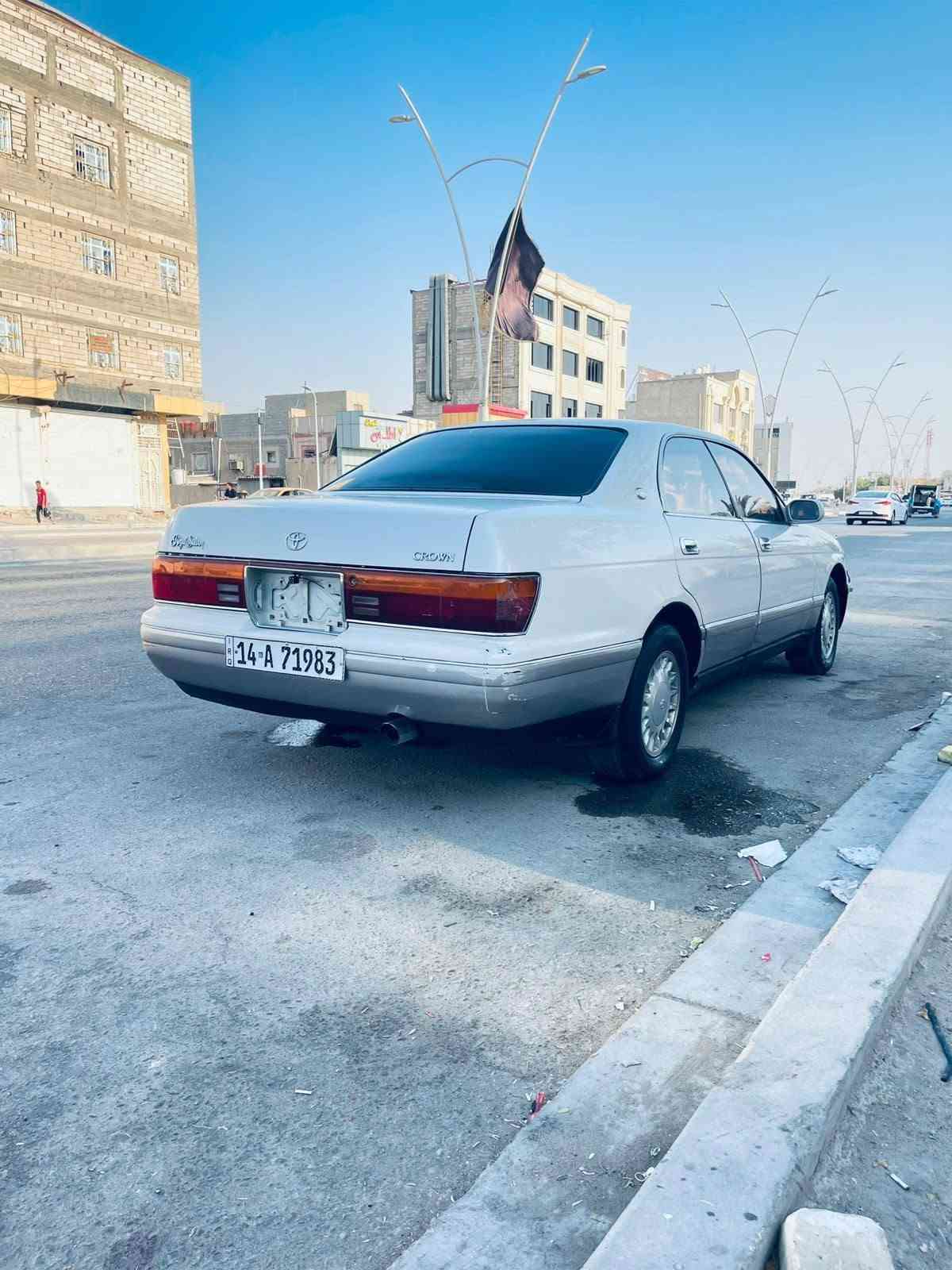 بسم الله بطه رقم بصره رقم دولي سنويه مجدده 2030 مكفوله كص ونقل وضربه قويه سياره جديده مال بيت تخم تاير جديد حداده وره وكدام جديده جعمغه وباور جدد دواخلها جدد كلش ع الابلاد لايت زنون شاشه كامره منضومه مسجل وبلوتوث ومضخم صوت كشنات كهربائيه باتري جديد سياره حلوه وناعمه كلش سعرها 48 وبيها مجال مكاني بصره الزبير ***********.  و***********
