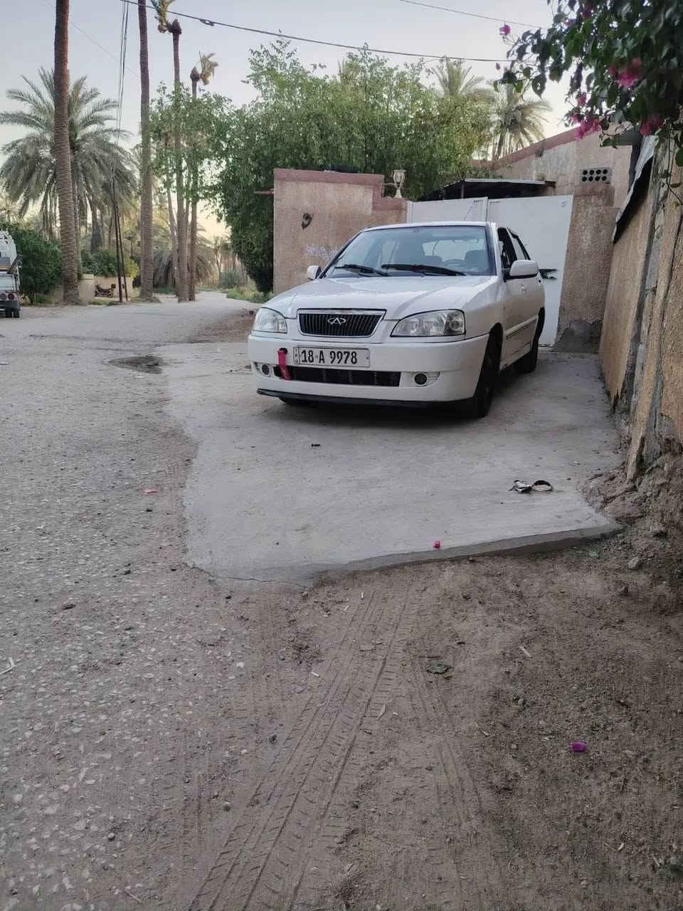 شيري للبيع اسعر 45لمكان بابل محاويل السياره كير ومحرك كورله جدد اتوماتيك رقم انكليزي تحويل مباشر السياره نضيفه رقم لهاتف ***********واتساب او اتصال
