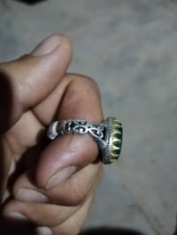 للبيع • توصيل