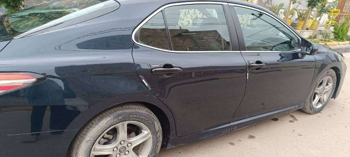 للبيع او المراوس كامري 2019 SE ✅

سعرها ادخل ع رابط https://t.me/carssofiraq/17015

وارد امريكي أصلي فئة SE.
المواصفات:
• المحرك: 4 سلندر 2.5 لتر
• ناقل حركة أوتوماتيك 8 سرعات
• دفع أمامي (FWD)
• رقم نجف باسمي انكليزي
• ويل ألمنيوم سوداء مقاس 18 إنج
• لون ازرق
• شبك أمامي رياضي 
• سبويلر خلفي
• إضاءة LED أمامية مع نهارية (DRL)
• عادم كروم مزدوج
• شفتات بالاستيرن
• شاشة لمس 7 إنش مع أبل كاربلاي وبلوتوث
• مكيف أوتوماتيك (تحكم مزدوج بالمنطقتين حسب الفحص)
• كاميرا خلفية
• نظام تحكم ذكي بالسرعة 
• حساسات الاطارات
• أنظمة أمان توياتا : تنبيه مغادرة المسار مع مساعدة التوجيه، نظام ما قبل التصادم مع كشف المشاة، تثبيت السرعة الراداري
📞 هاتف ***********
.
.

🚗 اعرض سيارتك الآن في أقوى شبكة لبيع السيارات عبر منصات التواصل مع ترويج ممول. الرابط 👇
https://t.me/carssofiraq
