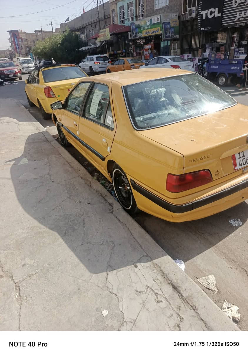 بيجو بارص  2015 
رقم بغداد انكليزي  بأسمي تحويل مباشر مصفرة هيئة وغرامات
كير مكينة مكفولات  مكاني بغداد الامين السعر 35 
***********
