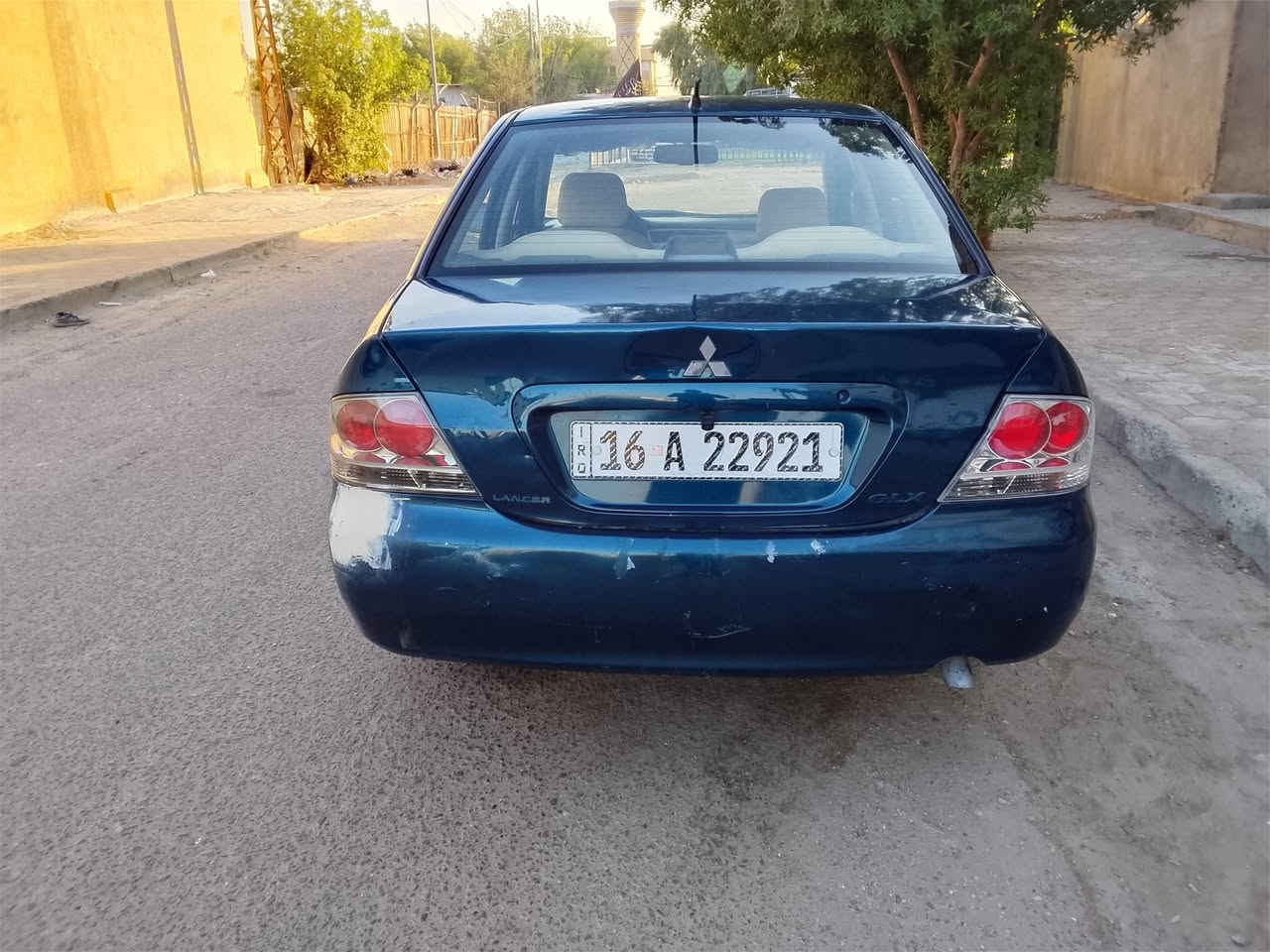 شباب لانسر موديل 2010 بدون ضربه قويه مصبوغة عام مكينه 2000 كير وتبريد صدر امامي وخلفي جديد سنويه ورقام جدد تحويل مباشر مكاني بغداد ملاحظه خاصه ماجاوب وتساب مفتوح السعر 62   وبيها مجال ***********.             ***********
