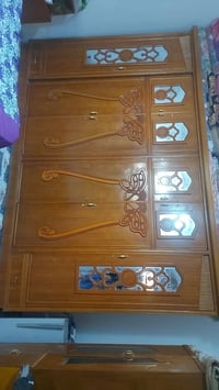 غرفت نوم البيع سعر تسع ميه وبيه مجال 07746043630 مكان بغداد حيور سبع ق...
