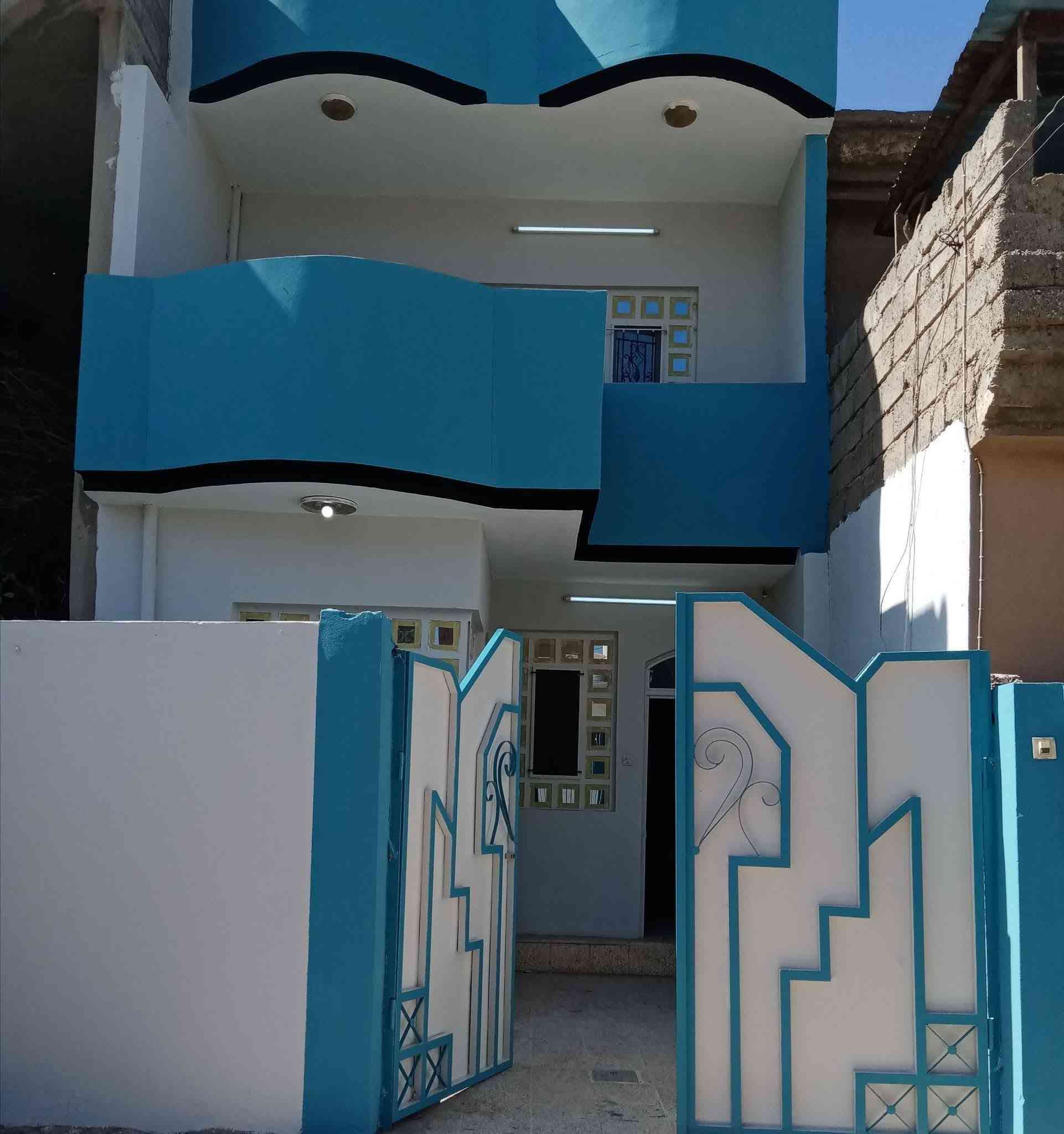 صباغ بيوت
صبغ داخلي وخارجي واجهات 🏣

معالج رطوبه 💯 ابواب وشبابيك 🏠

الخاص مفتوح 💬***********
