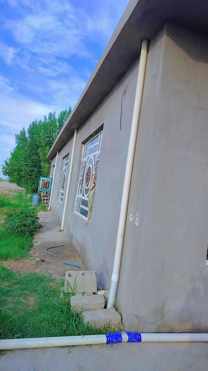 ١ دونم • منزل ٢٠٠م • العزيزيه الدير