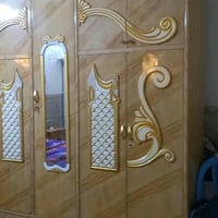 غرفة • للبيع