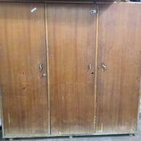 كنتور ٣ابواب • نظيف • يحتاج صبغ