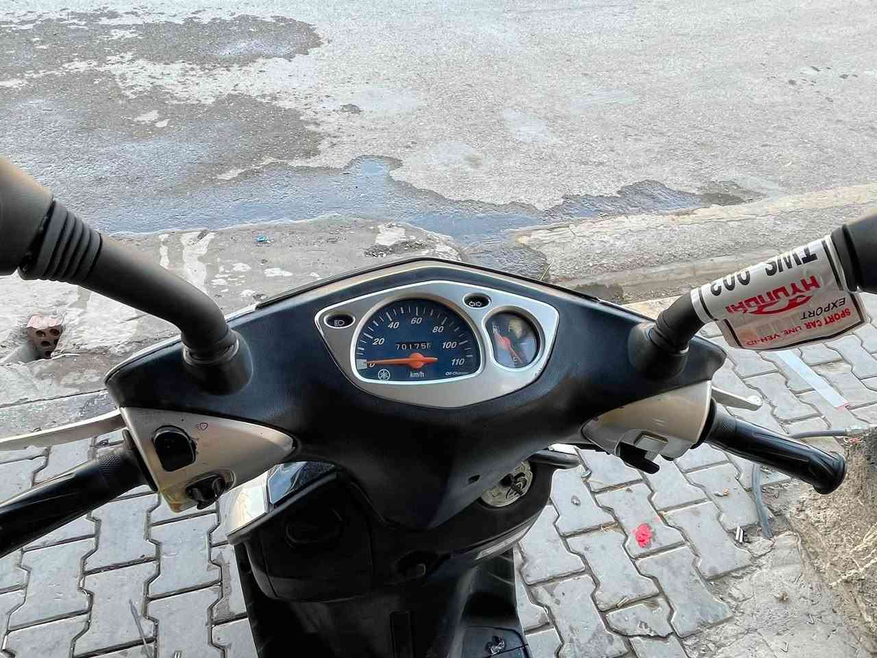 سكنس ياباني ١١٠ اخت الرمبه كاملة مابيها نقص شلعه خير من الله مكينه ممفتوحه بلاديه دراجه السعر ٦٠٠ وبيها مجال بسيط 
الاتصال ***********
بعقوبه بهرز
