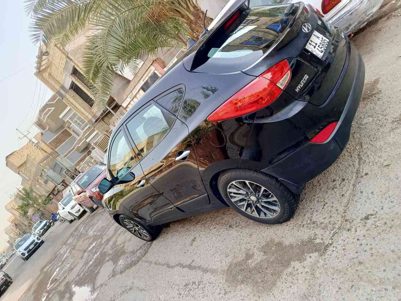 سلام عليكم توسان موديل ١٣ فول مواصفات رقم بغداد دولي هزة جديدة تحويل مباشر
محرك وكير لوك صدر خلفي امامي جديد تخم تاير هوة ول اويالة جديد تبريد ثلج ثلج صبغ بنيد فقط داخل جديد تراي زيرو السعر ١٣٠ وبيه مجال للطيبين رقم الهاتف 
***********
*********** بغداد
