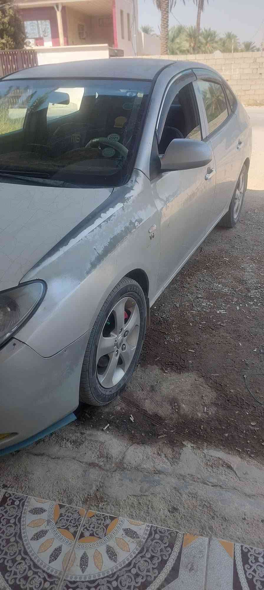 سلام عليكم للبيع افانتي موديل ٧ الاتصال ***********.بسمي السياره

