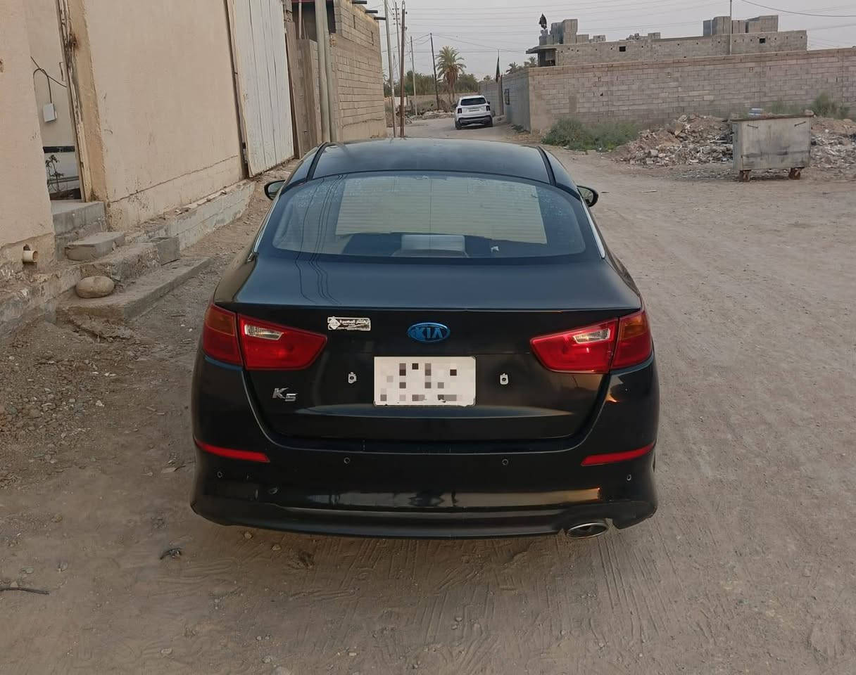 السلام عليكم كيه فايف مديل 14مكفوله من الضربه وصبغ غاز وبانزين رقم بصره مكان السياره بصره قضاء القرنه السعر 105وبيها مجال للستفسار على هاذ الرقم ***********
