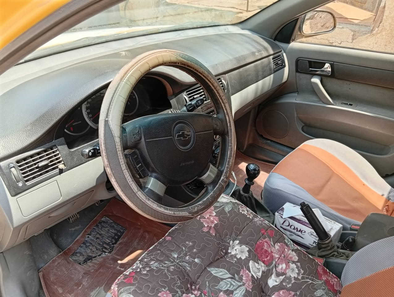 السلام عليكم 
اوبترا موديل ١٢ كير عادي محرك جيد تبريد ثلج باسمي السعر ٥٥ وبيها مجال وات ساب ***********
