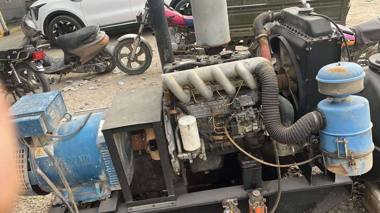 السلام عليكم مولده دايو للبيع 40KV
120 أمبير شغاله وكل نقص مابيها تجي تفحص وتقتنع 

العنوان الديوانية حي الزيتون للاستفسار 

***********
