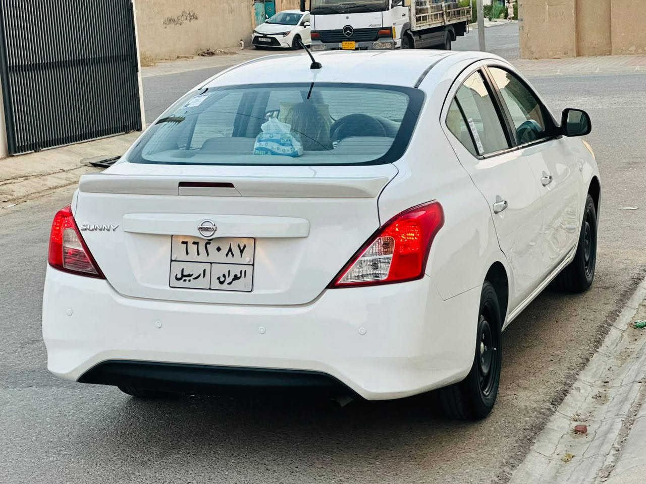 نيسان صني2020 هندي
سيارة حيل حلوة و نضيفة 
ماشي 65 الف km
داخل اصفر يدات نيكل 
حساس +كاميرا خلفي 
سيارة فقط جامرلغ سايق صبغ بدون دواخل والباقي مكفول بدون تعديل بدون فتح 
 ورقة الفحص موجود بلمنشور
كير والمحرك مامفتوح بدون أي عيب بشرط 
سنوية شهر 2026/10
سيارة التخم الصدر جديد +تبريد❄️
كوبون البنزين موجود🎫
تخم كبات+سويجين بلادي موجود
سيارة بأسمنا شرط تحويل والسعر 102$ورقة وبي مجال بسيط
 مكاني كركوك شراي خابرو تدلل *********** كركوك, العراق
