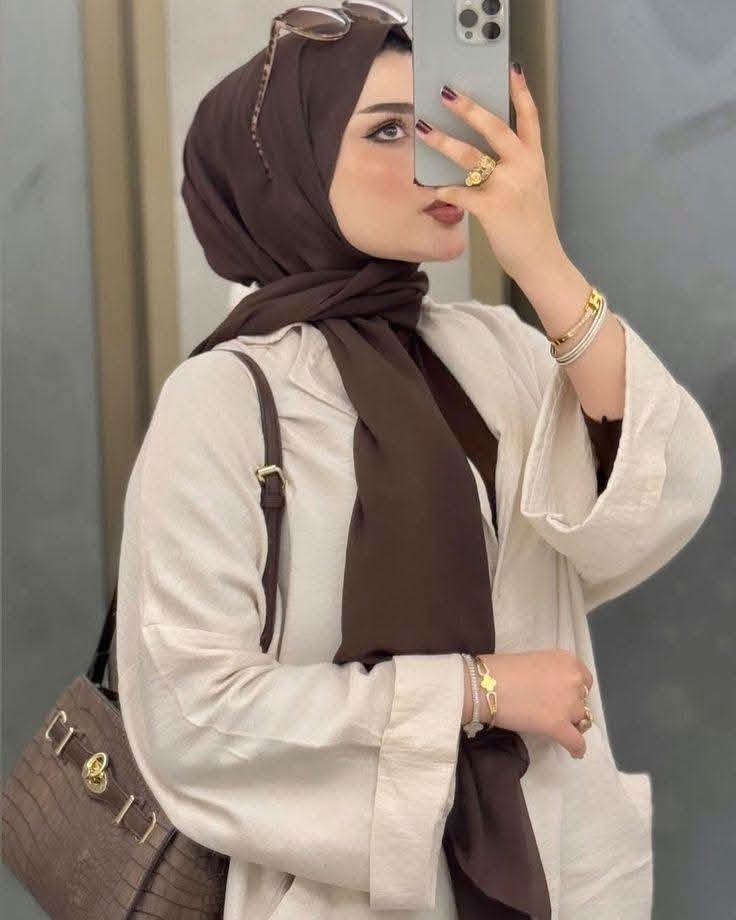 اللهم صل على محمد وآل محمد
#جديدنا ✌️😍😌
توفر شال جرجيت سادة
اسود وابيض ونيلي واوفايت 
 ورصاصي وجوزي واللوان
بنات هاي الموديلات تحفه بالبس انيقه ونازكه بشكل حتفيدكم بدوام بطلعات كلش مريحه بالبس  %100 والترند هسه هاي لاشكال 😍🔥✅
موقع المحل
سوك الزهراء قرب محل دوحي
بصف سوك حميد الكبير
بصف مملكت الجمال 
بصف امزون للأحذية 
اكو خدمة توصيل داخل عفك
رقم موبايل ***********
او مراسلة صفحة
