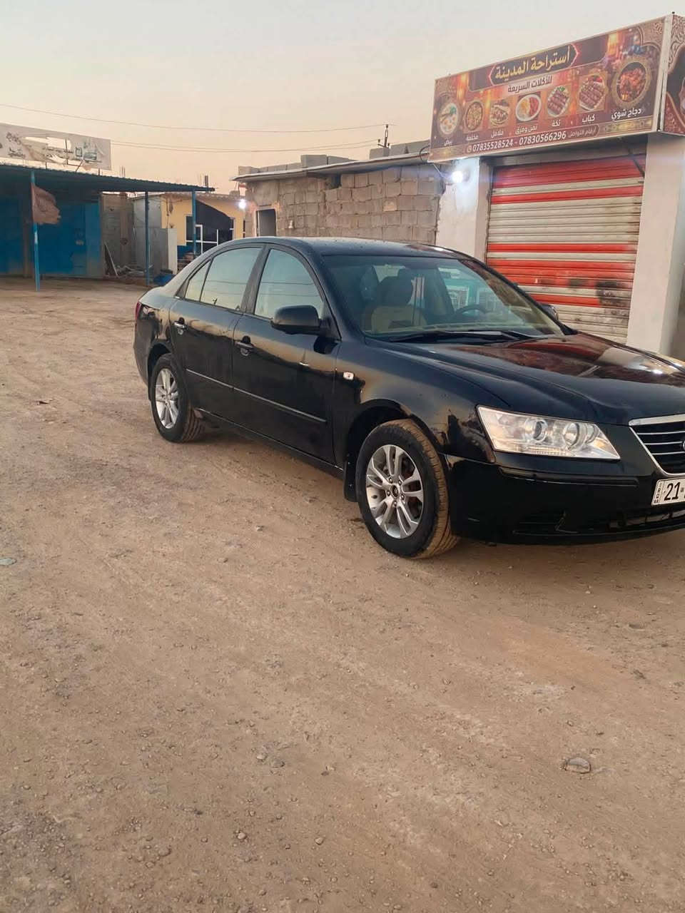 سوناتا موديل 2009 خليجي محرك 2400
رقم سليمانية هزة وسنوية جديد تحويل مضمون من الشرعي 
تخم تاير جديد صدر امامي وخلفي جديد تبريد وي السويج 
مصبوغه عام بدون دواخل 
سعرها 78 قابل للتفاوض 
*********** /////***********
