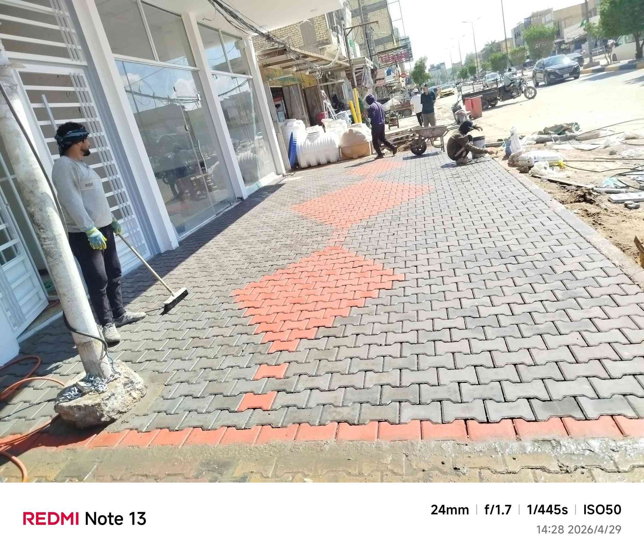 كل المحافظات يوجد لدينا كوادر مقرنص وارصفه وسواقي *********** بي واتساب السعر مناسب
@المكان كربلاء
