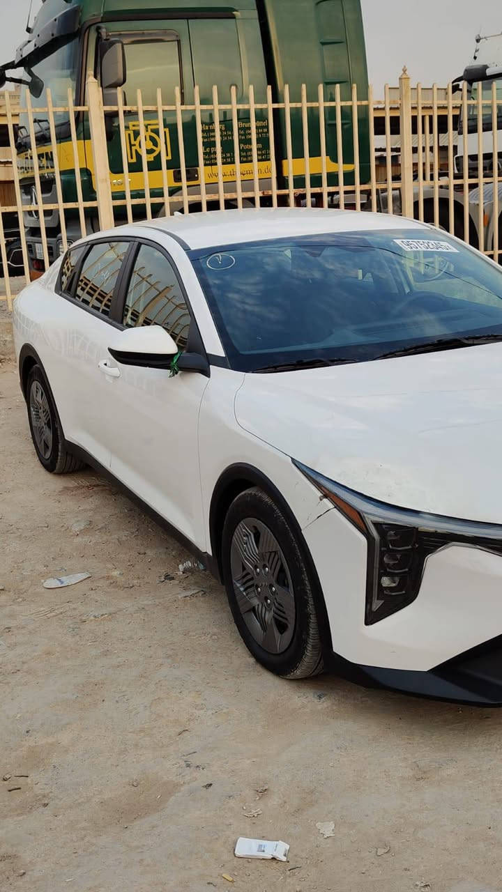 🚘 للبيع  كيا K4 موديل 2025 وارد أمريكي نص فول  دخول جديد
محرك 2000 دوش 
أربع سلندر
گير أوتوماتيك
دفع أمامي
السيارة حادثها بسيط والضرر محدود
السيارة جاهزة للفحص والمعاينة
شاشة وسطية
كاميرا خلفية
مثبت سرعة
تشغيل بدون مفتاح
إضاءة ليد
حساسات أمان ومساعدة للسائق
تنبيه الخروج عن المسار
المحافظة على المسار
تنبيه الاصطدام الأمامي
مراقبة ضغط الإطارات
مواصفات أمان متعددة
💰 السعر: 173 ورقة قابل للتفاوض
📍 الموقع: الديوانية
📞 للتواصل:  ‏‪***********‬‏
رقم شهداء مثنى
