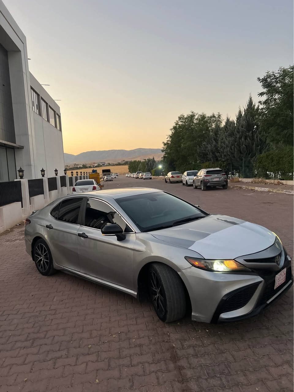 TOYOTA CAMRY 2022 SE Pls
رفز مرور   
حيزام  ده فروشم 
گئر مكينه شه رت
جار تا جديد 
سعر ١١٣$مجال😱
*********** اكر, نينوى
