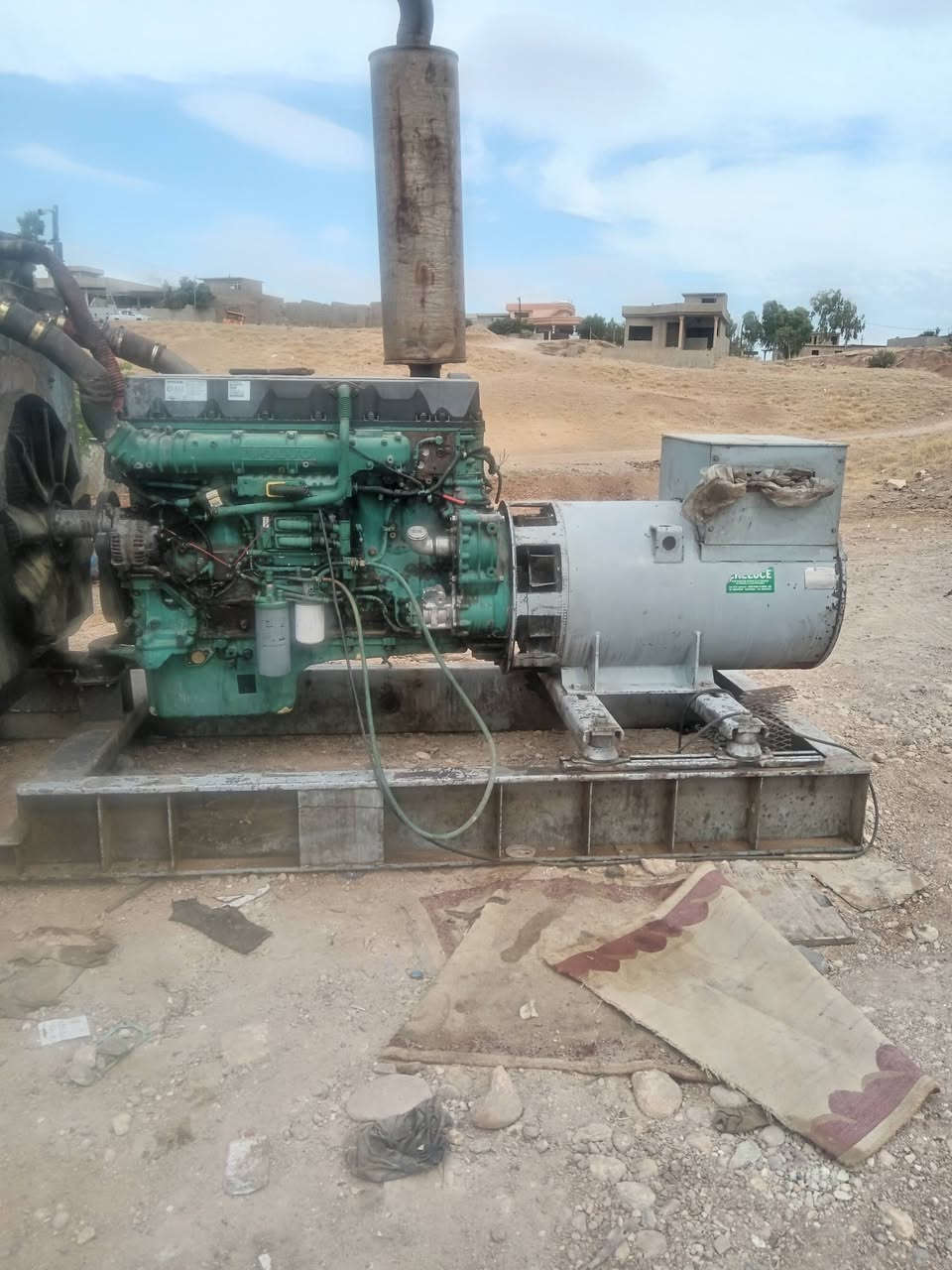 مولدە بۆ فرۆشتن D13 حجم 500 تولىد400کىفى نقسى تىا نىە شوىن کرکوک نەحەى شوان ***********
