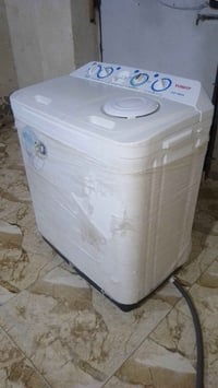 حجم وسط • نظيفه • توصيل