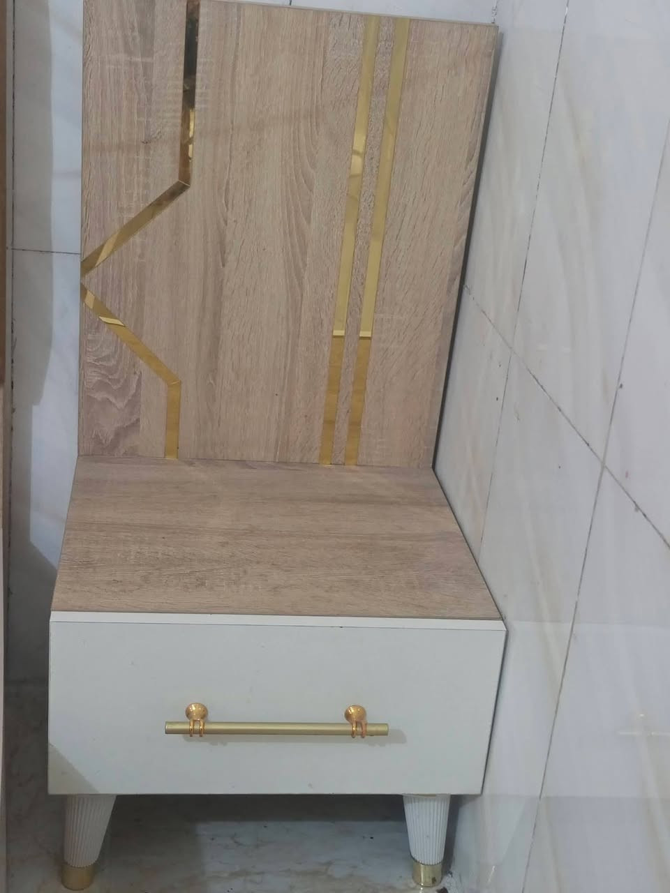 غرفه نوم للبيع تركي سعرها ٣٢٥ قفل
ليريدها يتصل ***********
